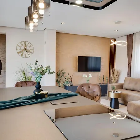 Oasis Villa